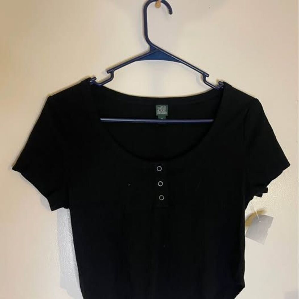 Black Buttoned Ribbed Crop Top